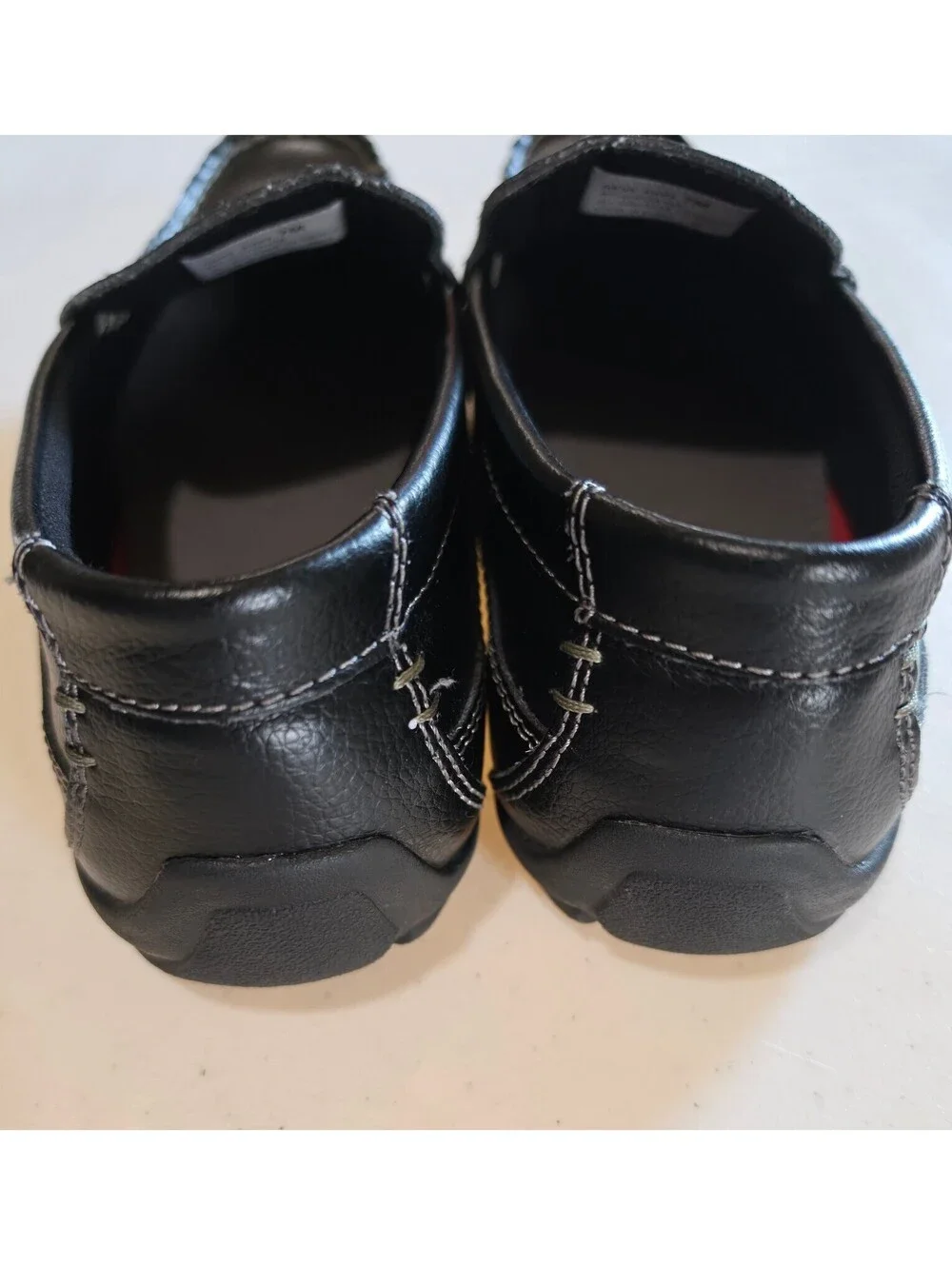 Men's Black Leather Slip-On Loafers by Stone Canyon 7 M